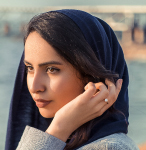 خانم دکتر حسنی